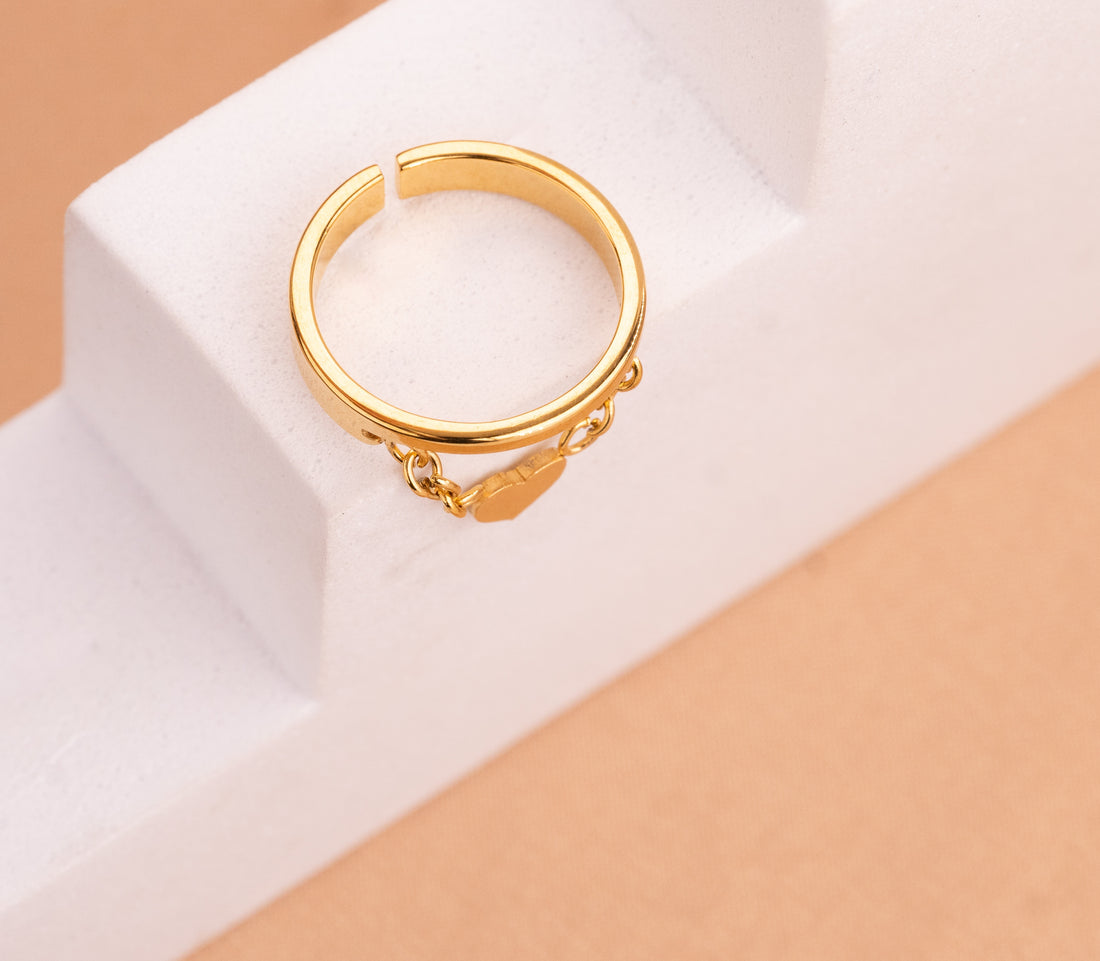 Anillo Corazón Colgante Talla 7 Ref:A2640