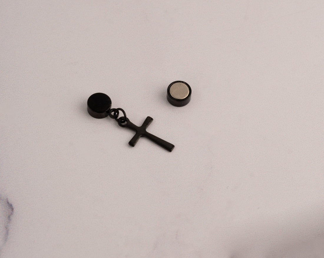 Arete A Presión Hombre Cruz Negra Ref: F407