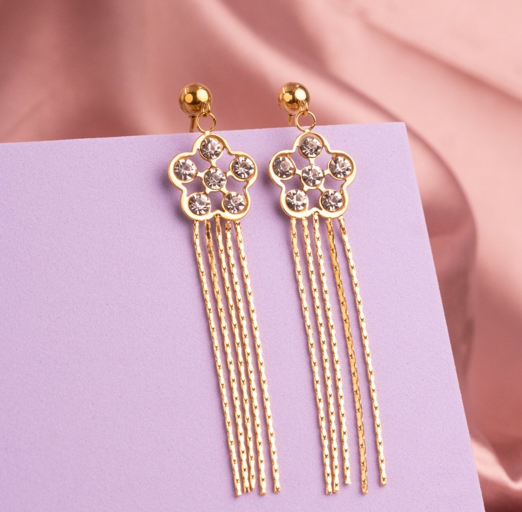 Aretes Flores Circones Lazos Dorados Ref: B607