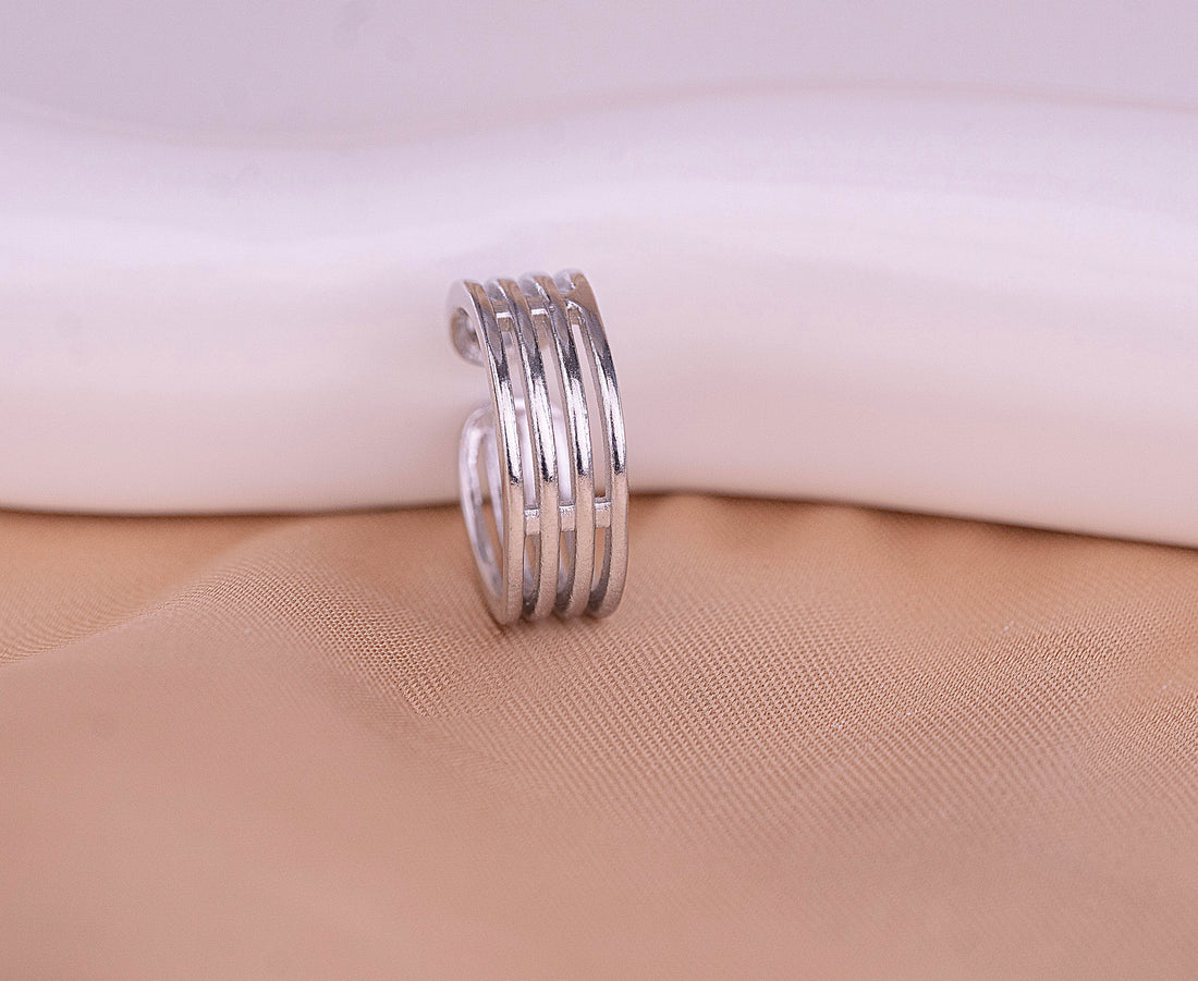 Ear Cuff Alina Plateado Ref: E467