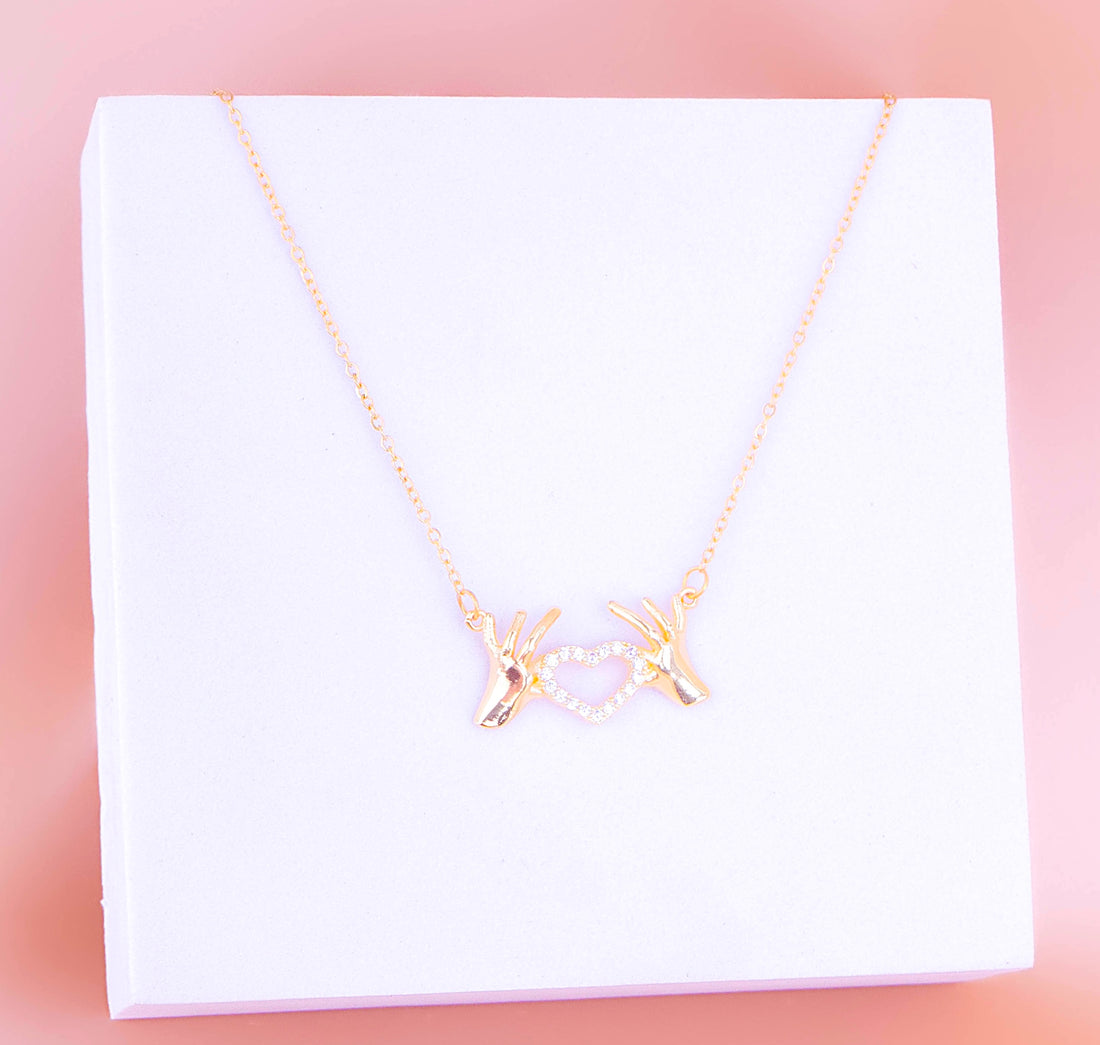 Cadena Manos Corazón Ref:C187