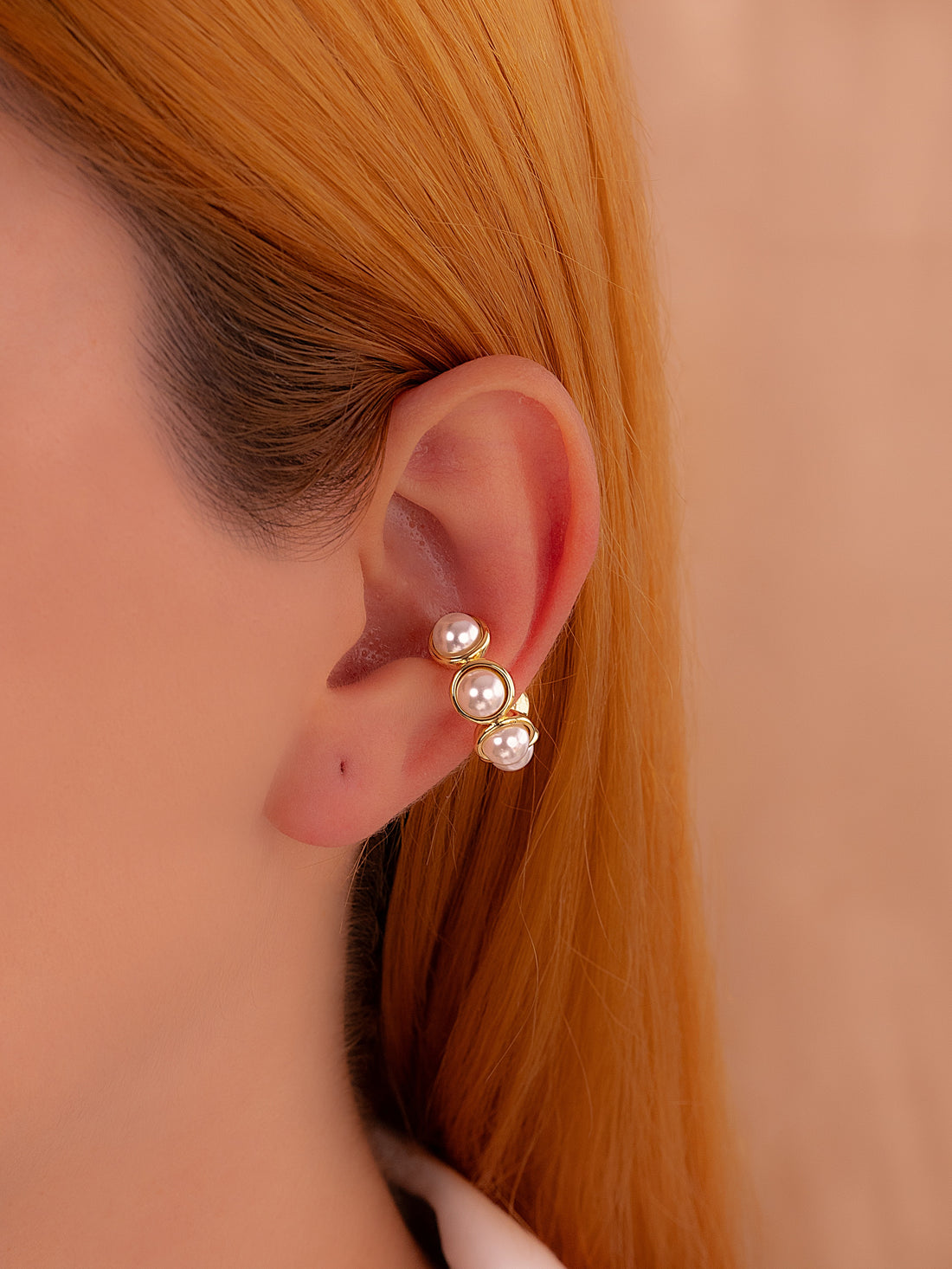 Ear Cuff Perlas Dorado Ref:E070