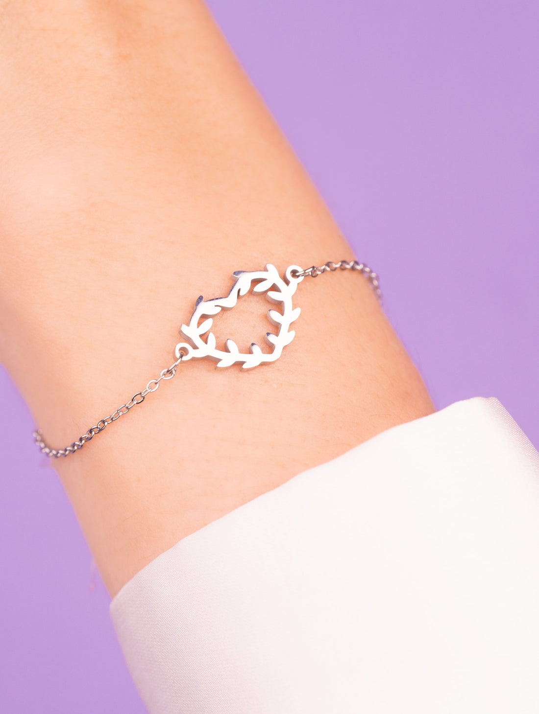 Pulsera Corazón Hojas Plateada Ref: I470