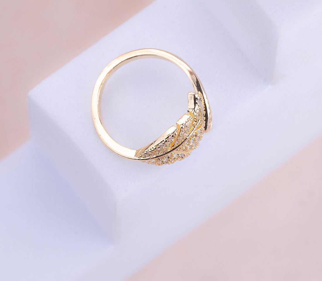 Anillo Hoja Dorado Ref: A1601