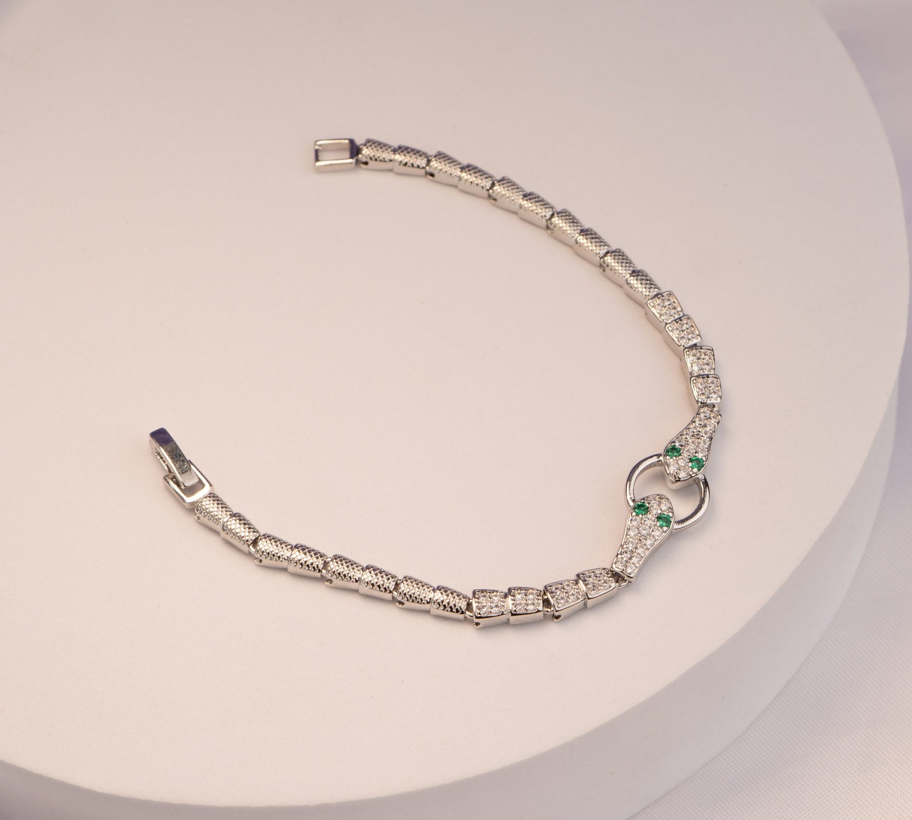 Pulsera Serpientes Plateada Ref: I271