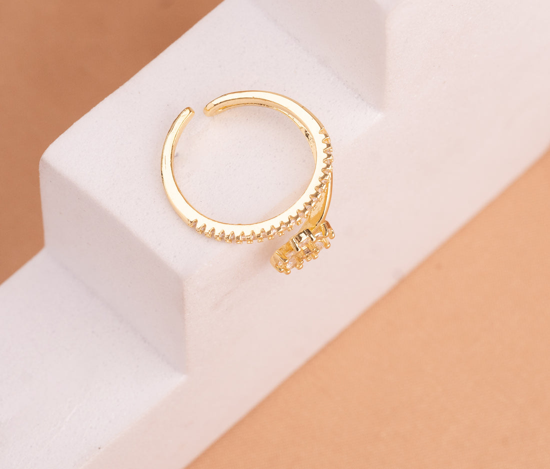 Anillo Azucena Dorado Ref:A2620