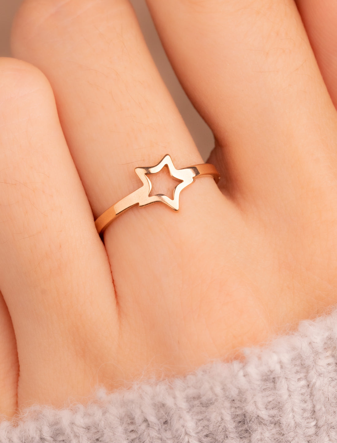 Anillo Estrellita Oro Rosa  Talla 7 Ref: A2040