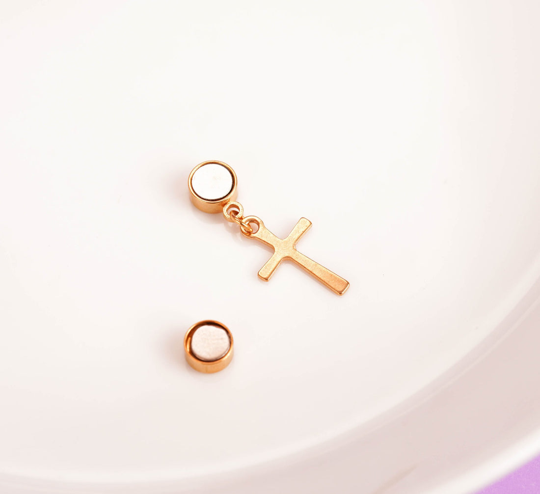 Arete Cruz Imán Dorado Ref: F326