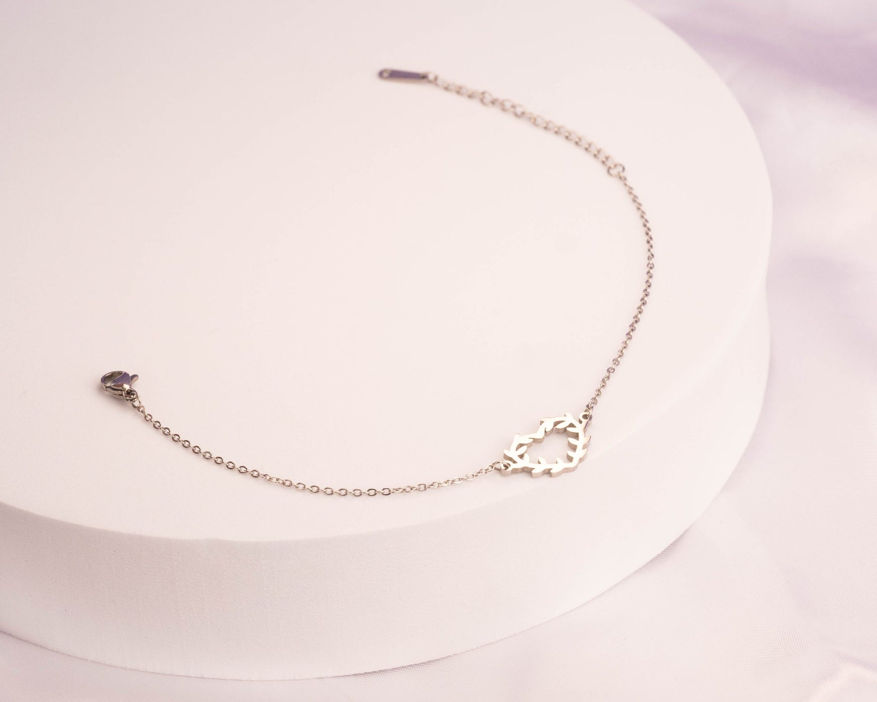 Pulsera Corazón Hojas Plateada Ref: I470