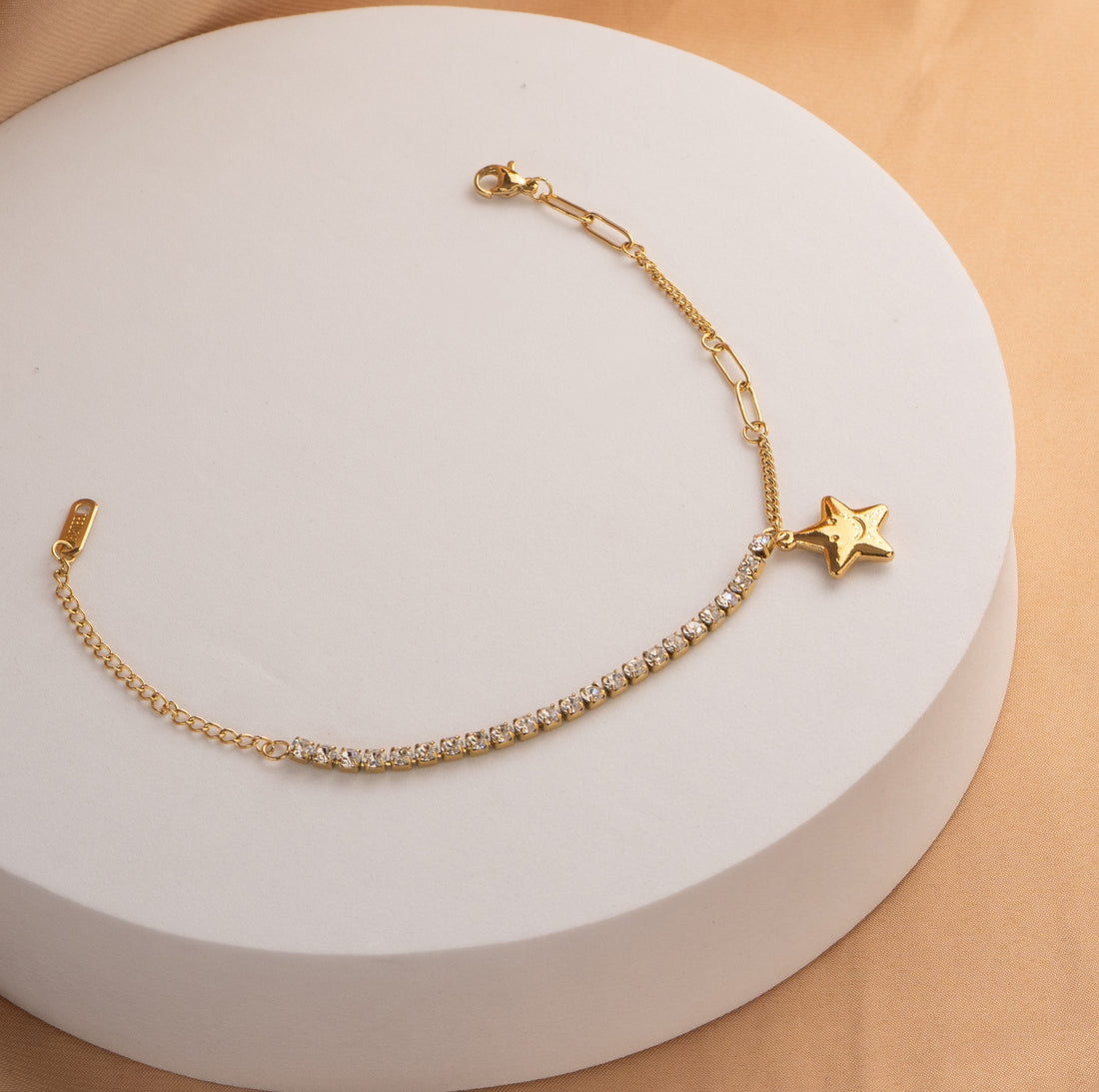 Pulsera Estrella Circones Dorada Ref: I307