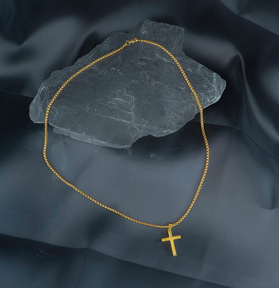 Cadena Cruz Dorada Hombre Ref: F048