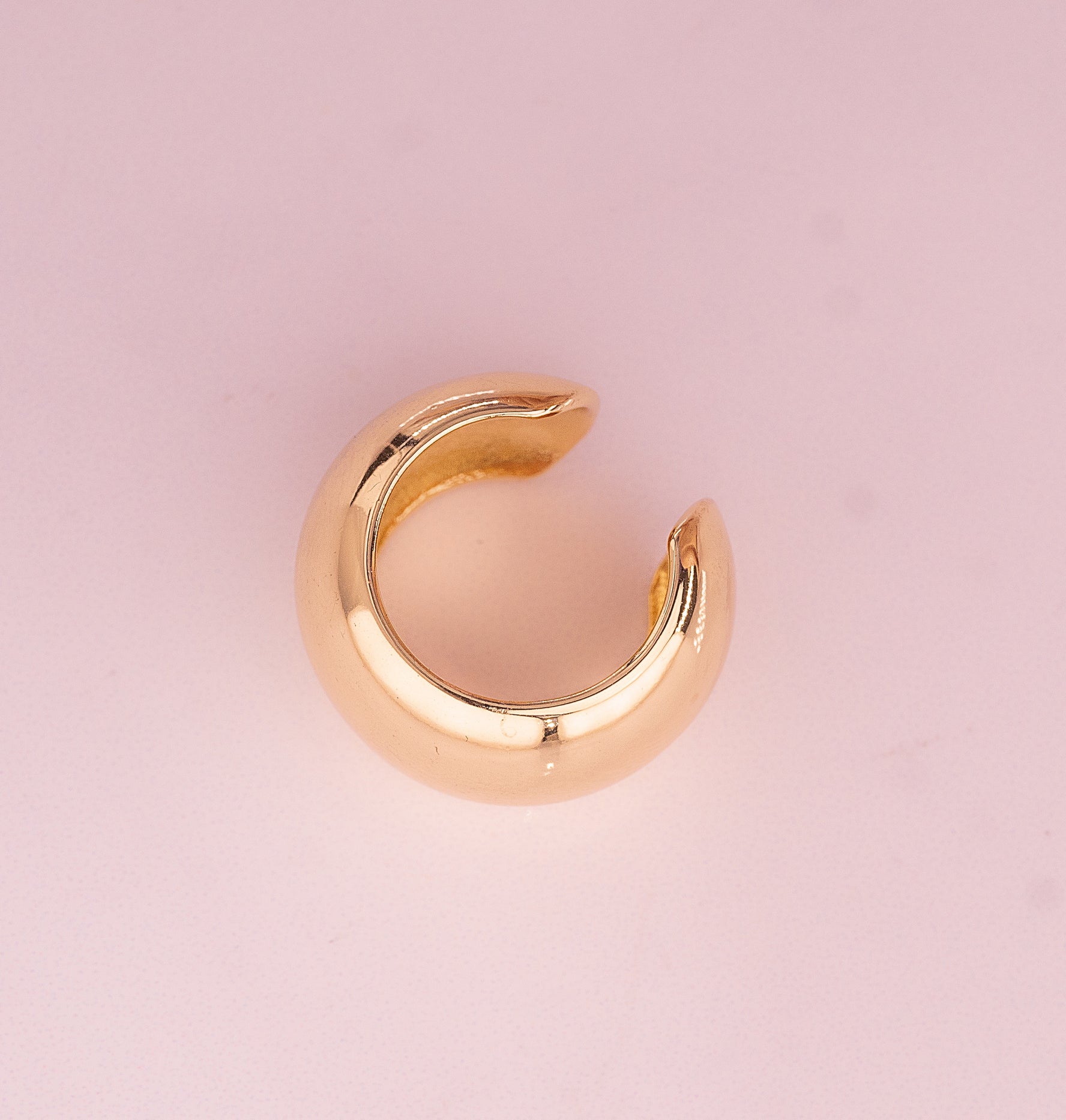 Ear Cuff Chunky Liso Dorado Ref: E744