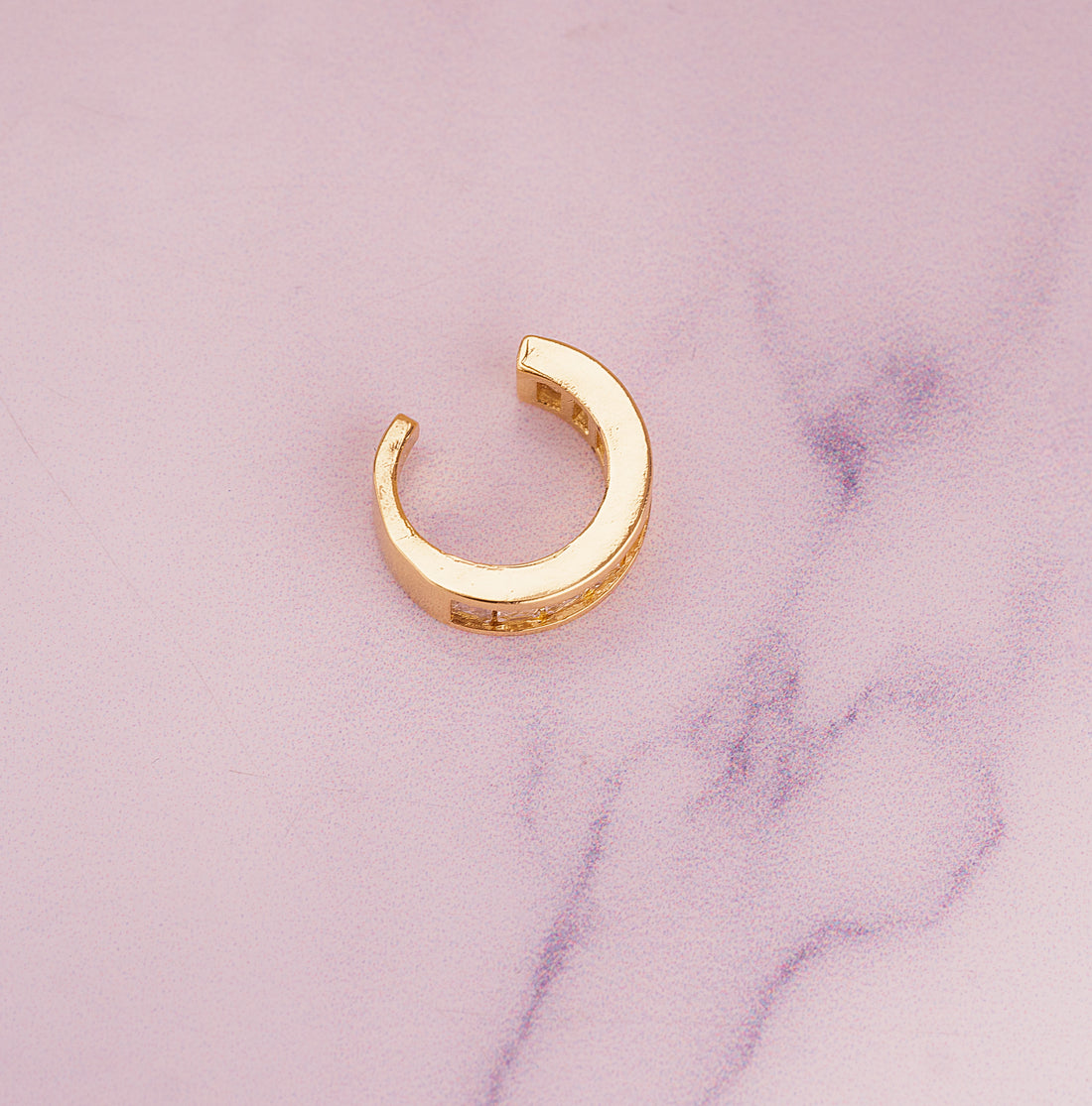 Ear Cuff Circones Blancos  Ref: E267